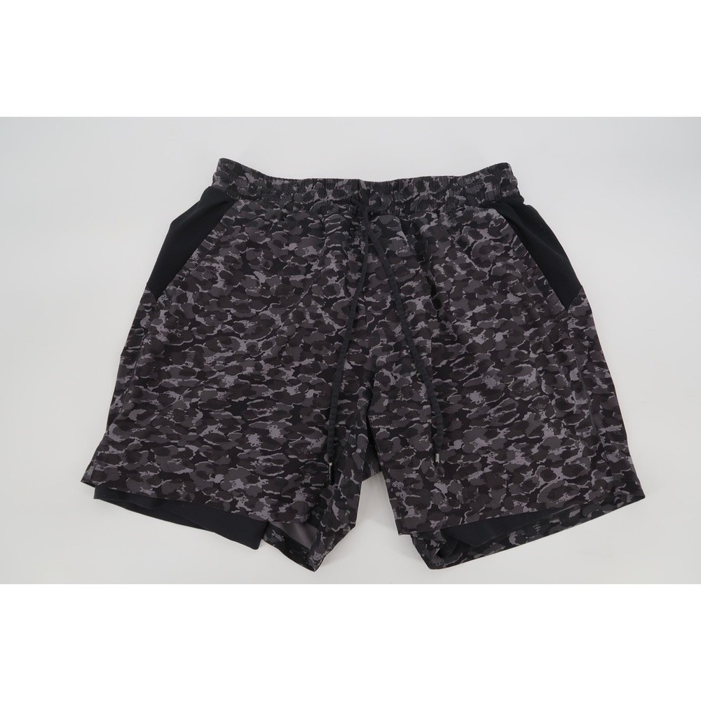 Lululemon Surge Shorts Mens XL Black Camo‎ Athletic Lined Gym Active 7" Inseam